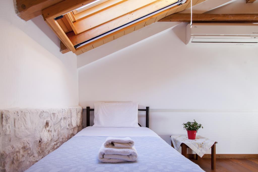 Sivros Stone Cottages ภายนอก รูปภาพ
